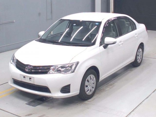 30508 Toyota Corolla axio NRE160 2014 г. (CAA Gifu)